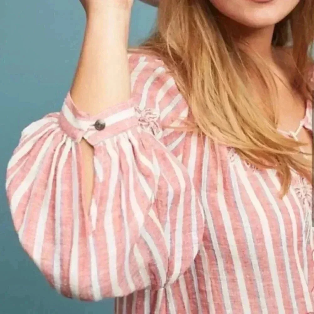 Anthropologie Akemi +Kin Audria Linen Size Small Striped Boho Blouse Top